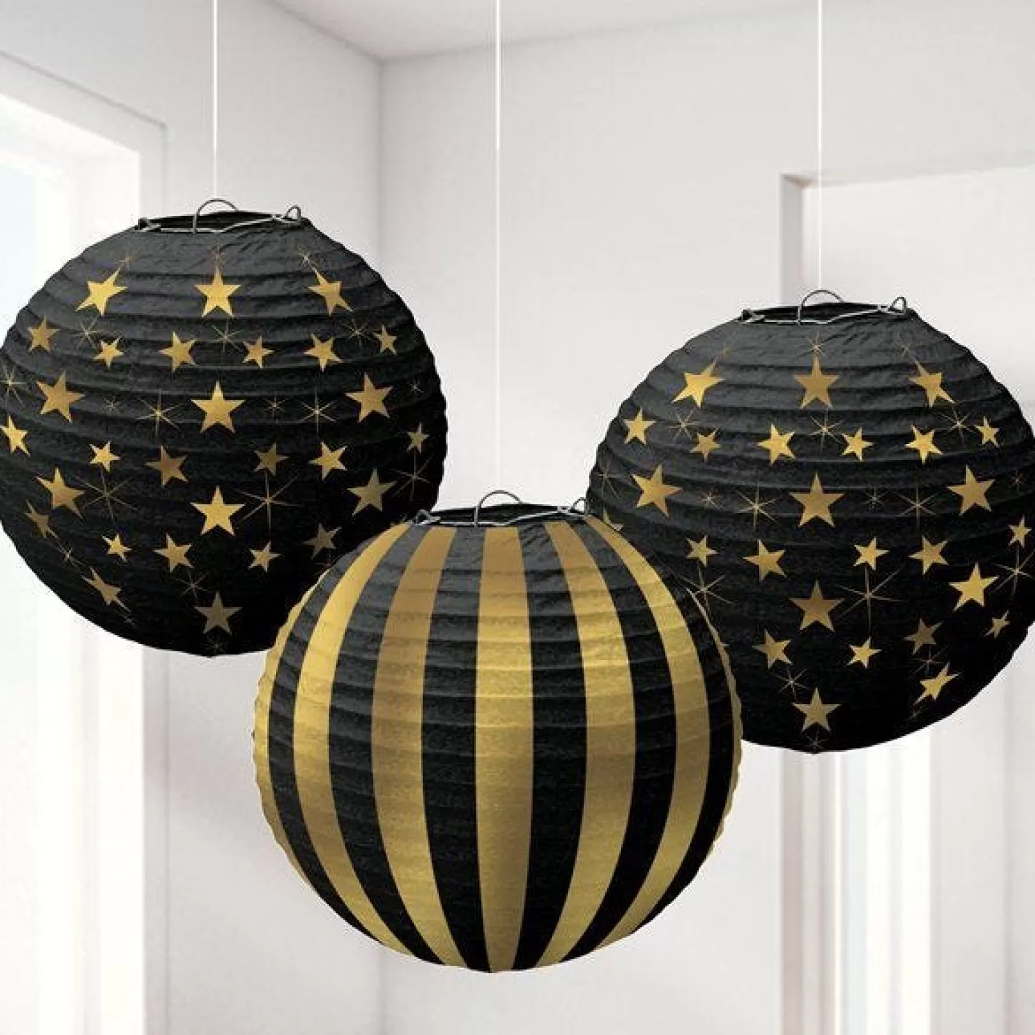 Discount Party Delights Black And Gold Hanging Paper Lanterns (3Pk)