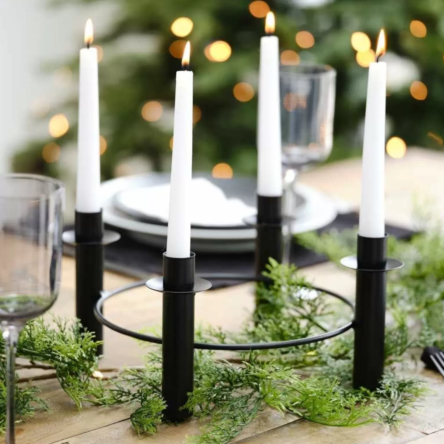 Black Metal Circular Candle Holder - 27.5Cm<Party Delights New