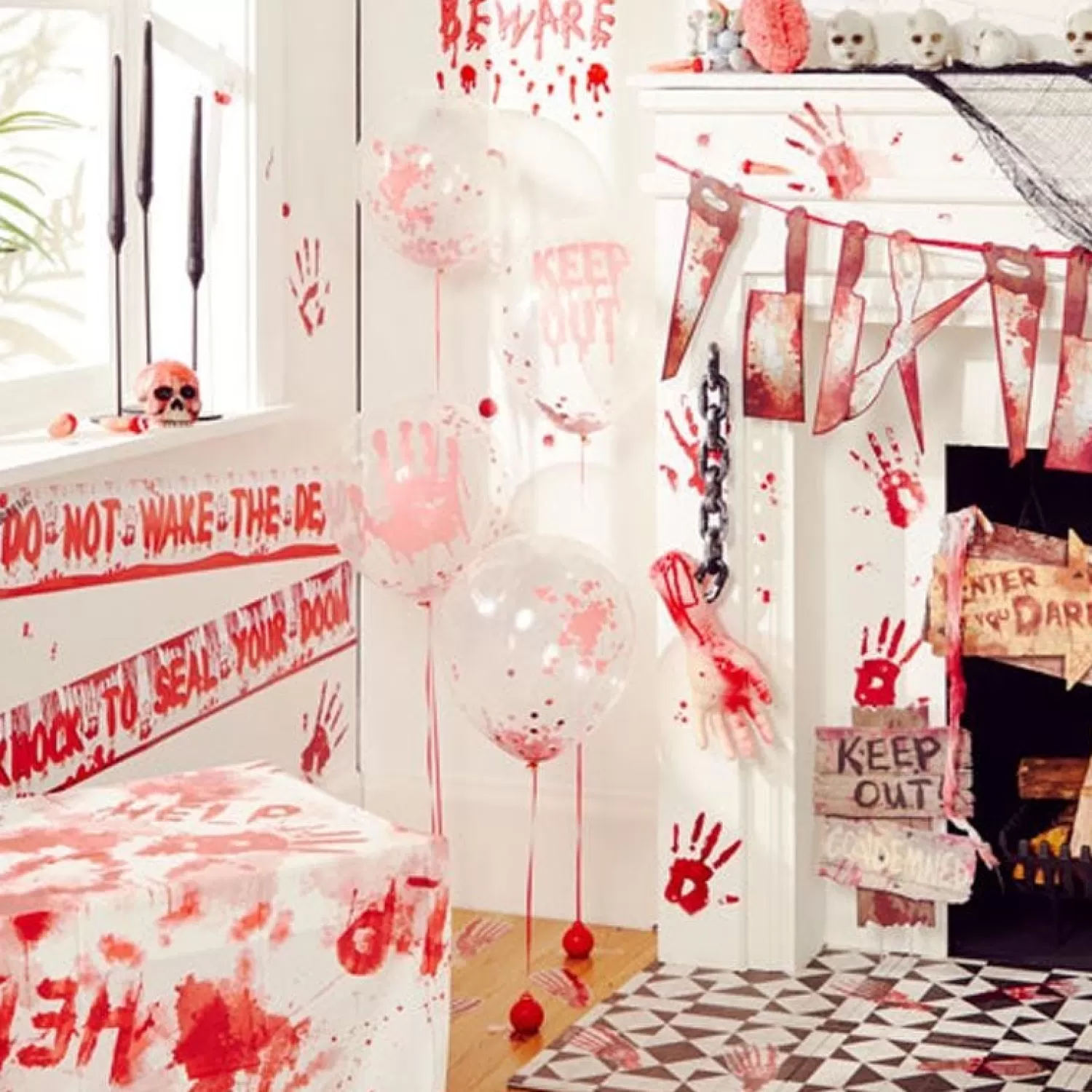 Bloody Weapon Garland<Party Delights Cheap