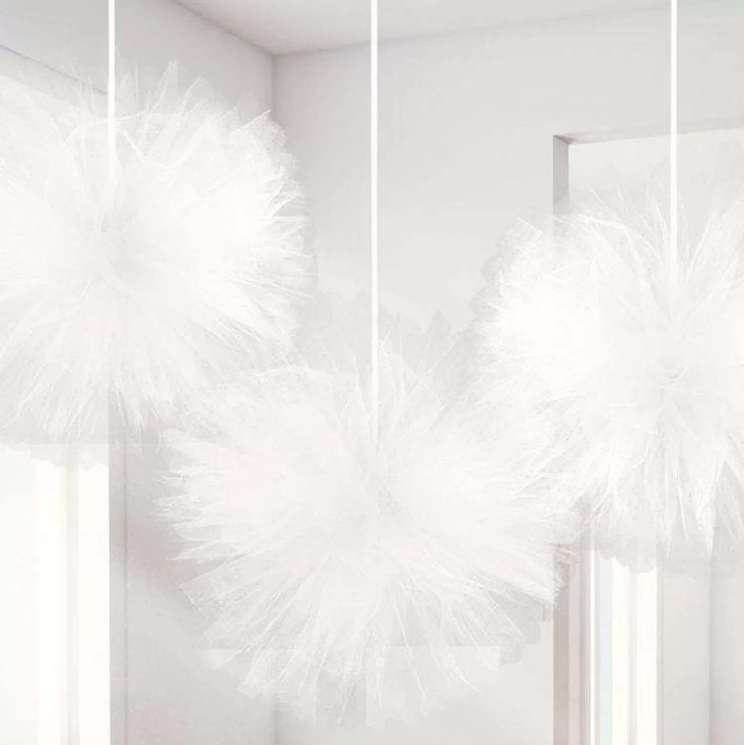 Cheap Party Delights Fluffy White Tulle Decoration (3Pk)