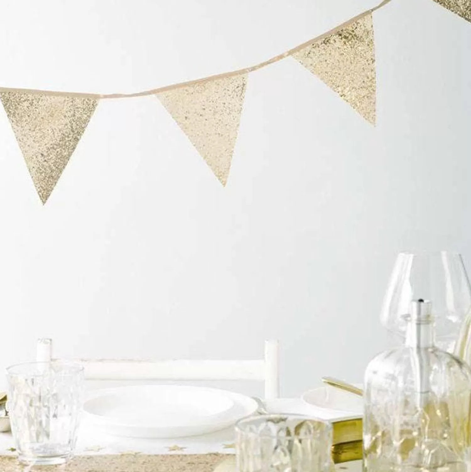 Flash Sale Party Delights Gold Glitter Bunting - 3M