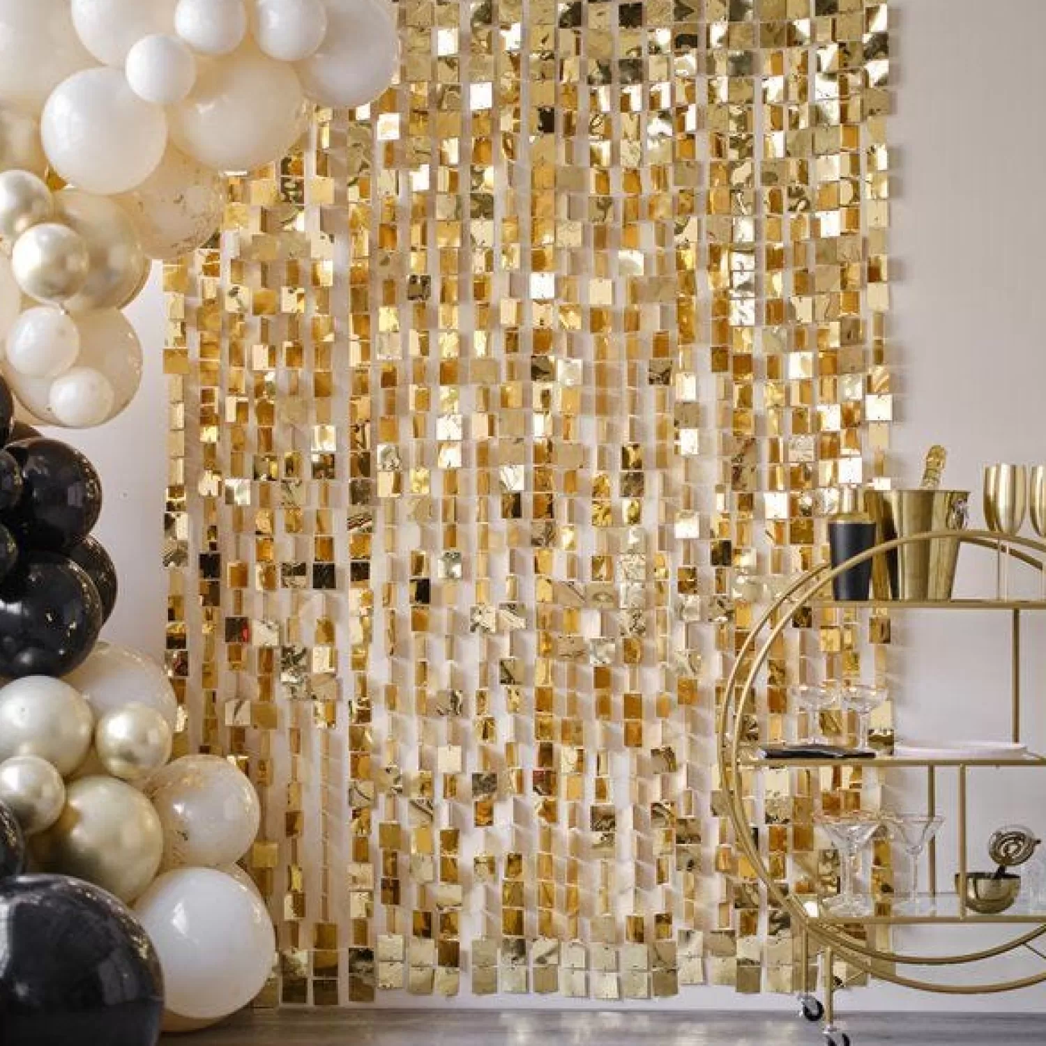 Store Party Delights Gold Sequin Wall Backdrop