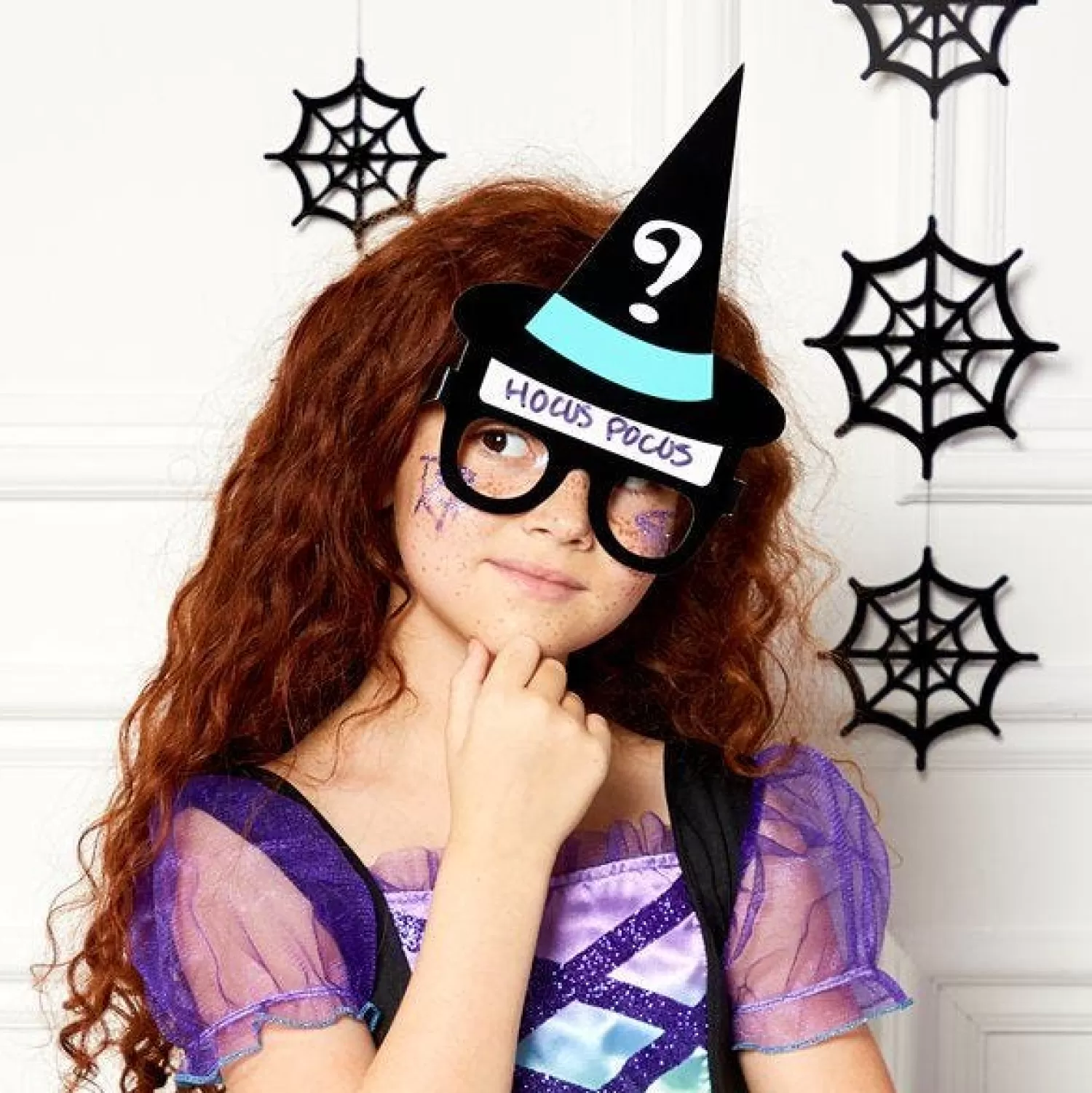 Hallo-Ween Friends Guess Who Glasses Game<Party Delights Outlet