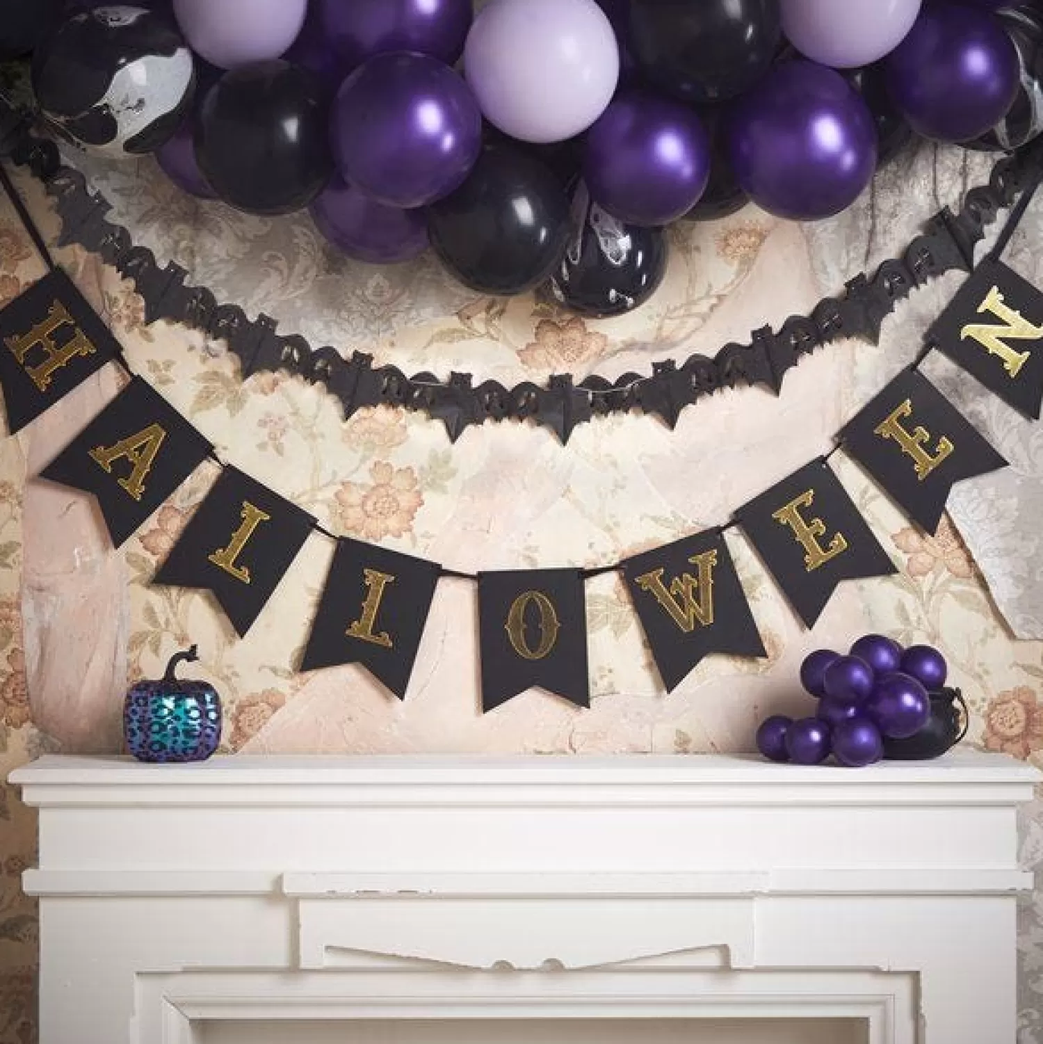 Halloween Gold Flag Banner - 1.75M<Party Delights Best