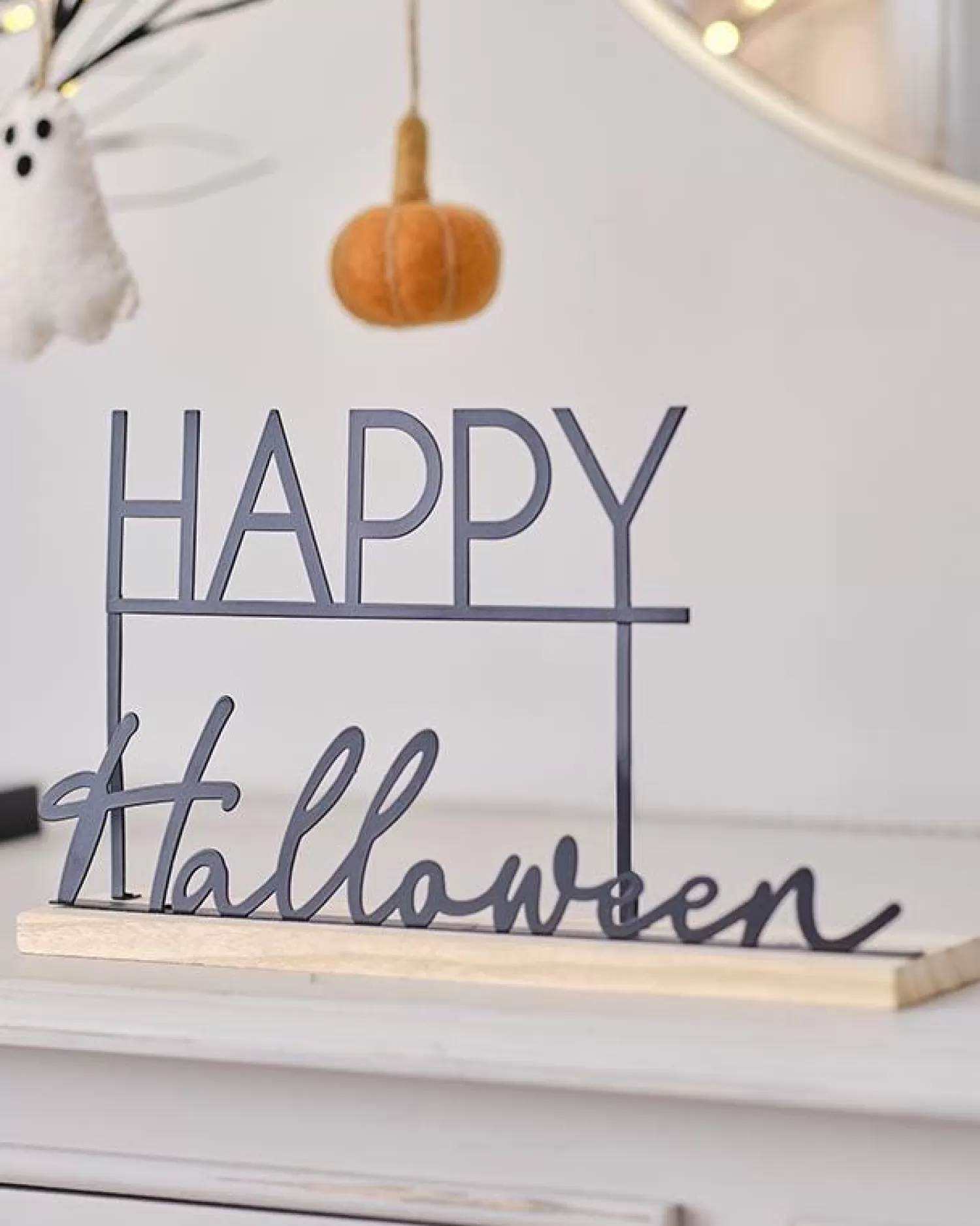 Happy Halloween Metal Decoration<Party Delights Flash Sale