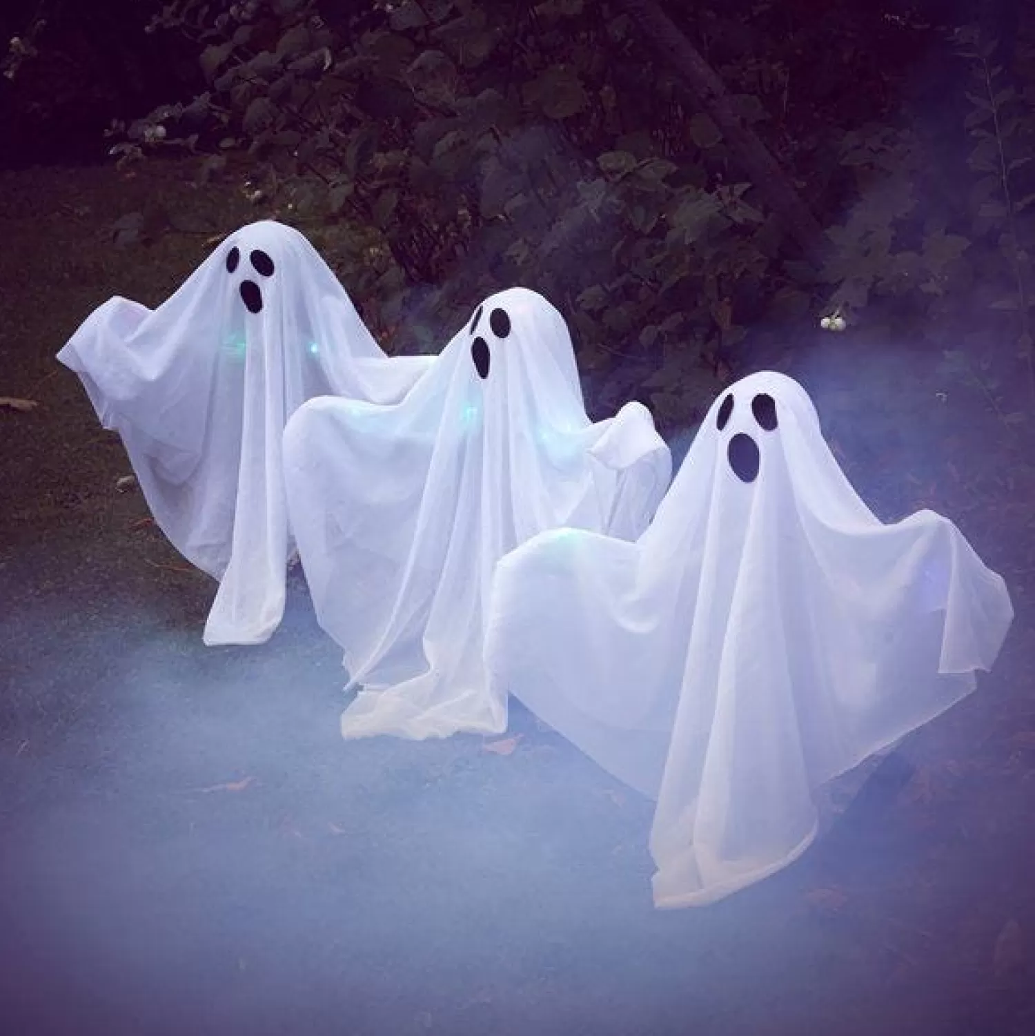 Light Up Ghost Path Markers - 50Cm (3Pk)<Party Delights Best