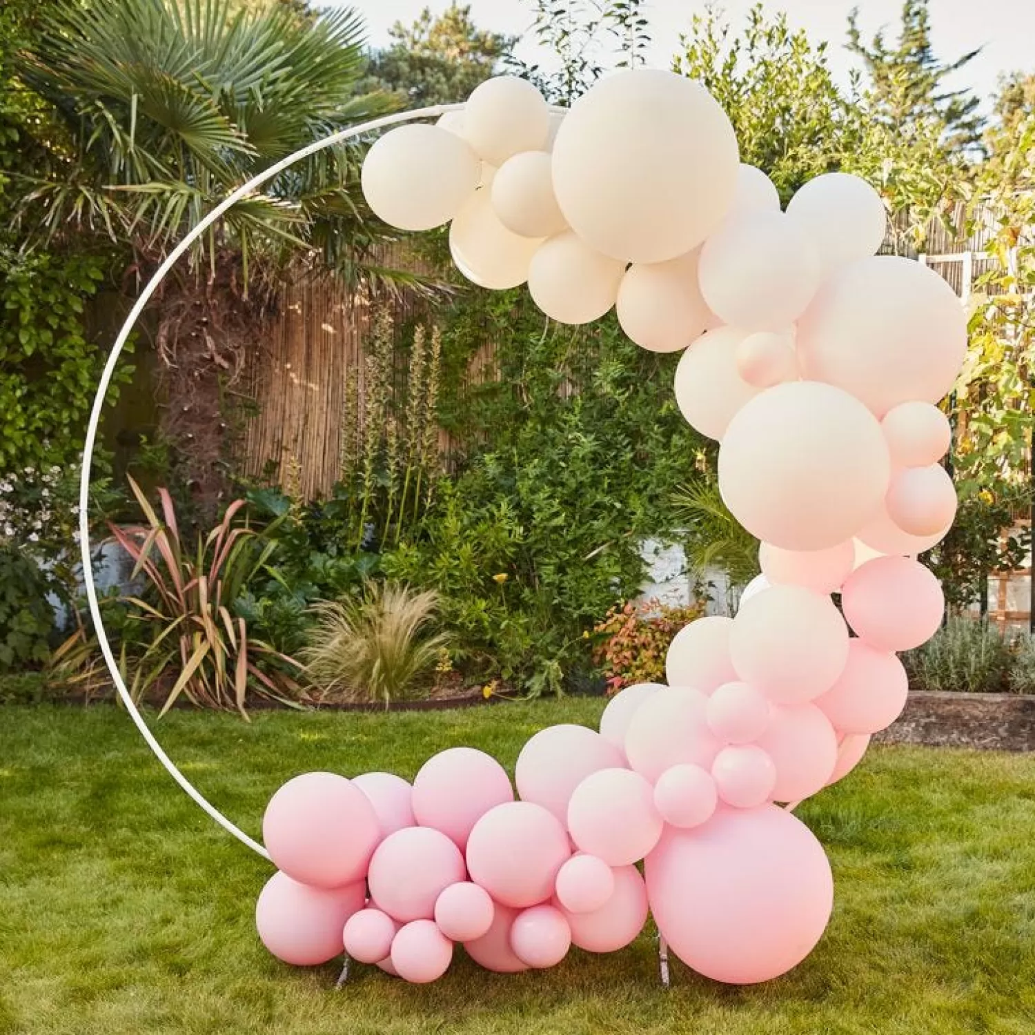 Fashion Party Delights Nude And Pink Balloon Arch Kit - 75 Balloons