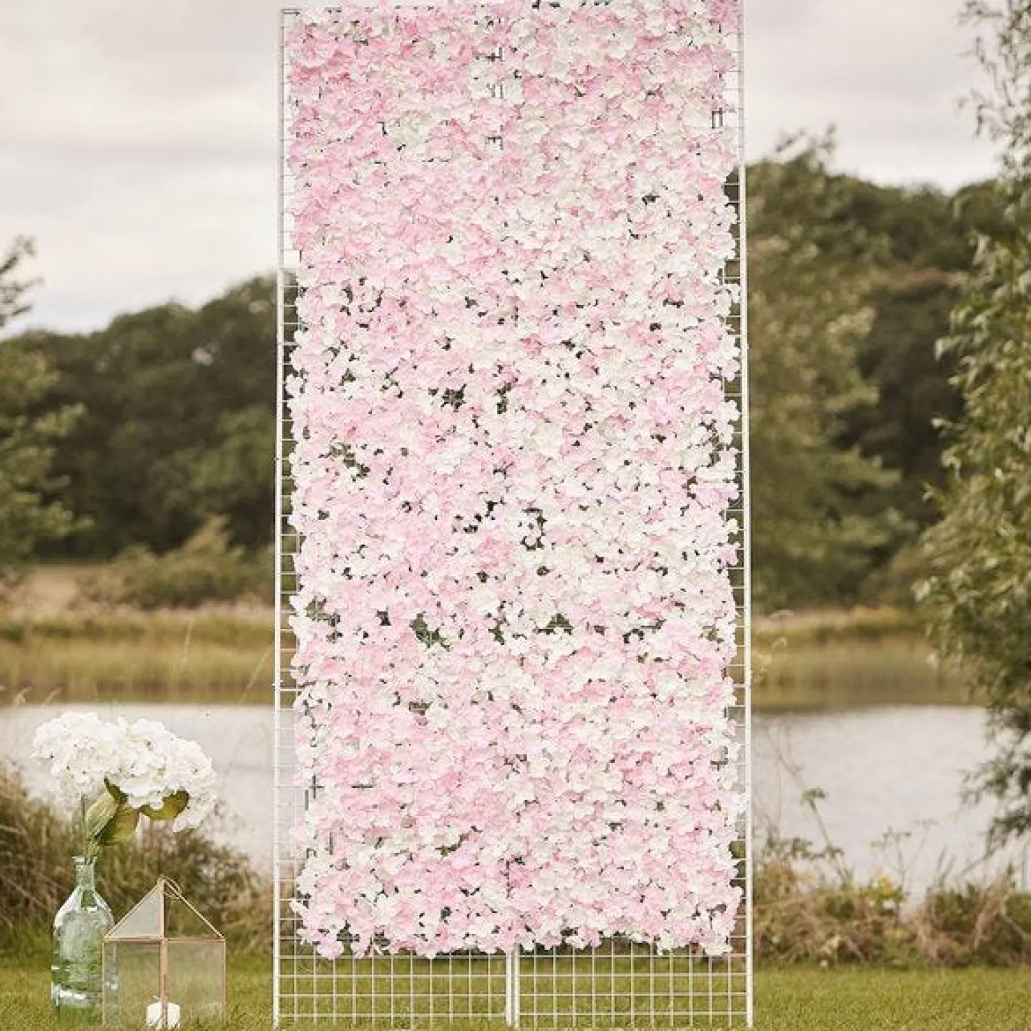 Sale Party Delights Pink & White Flower Wall Backdrop Tile - 60Cm X 40Cm