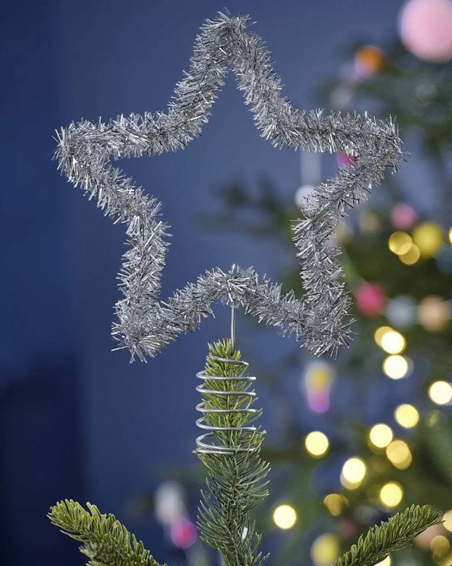 Silver Tinsel Tree Topper<Party Delights New