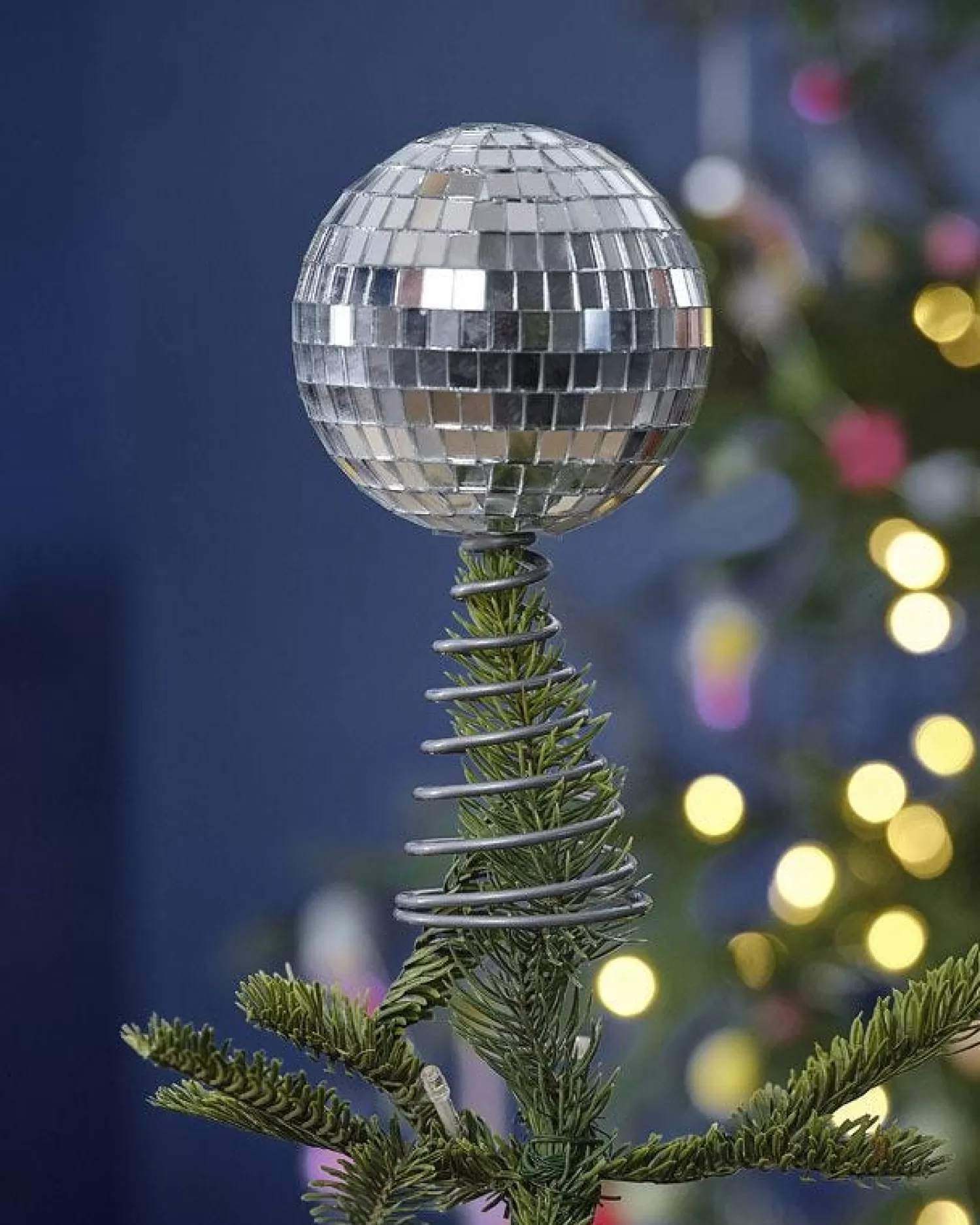 Silver Tree Disco Ball Topper<Party Delights Hot