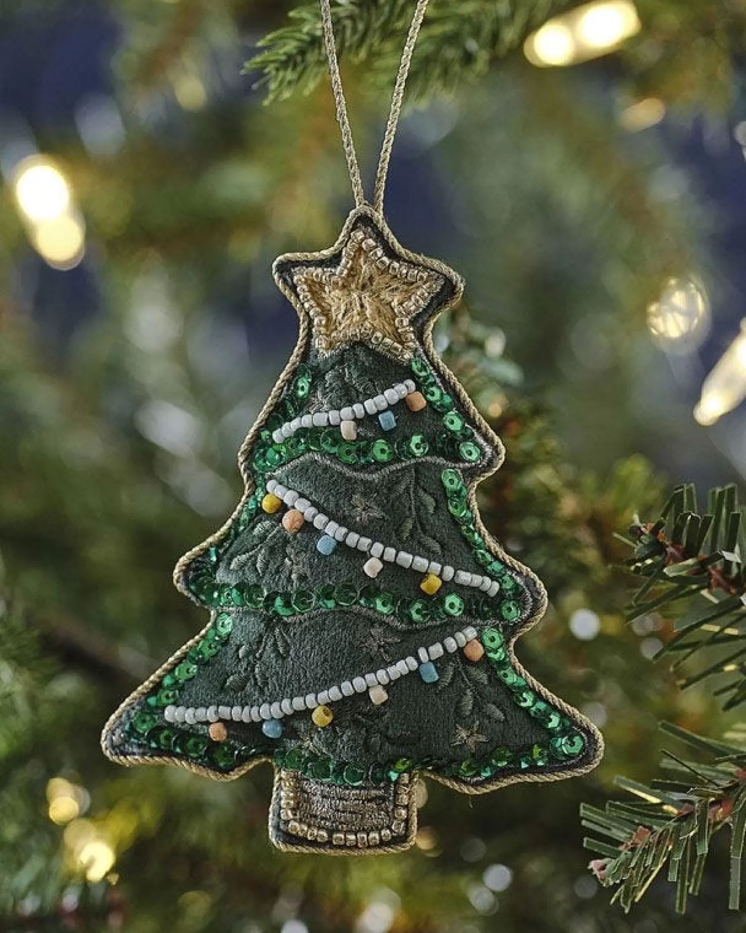 Velvet Embroidered Tree Decoration<Party Delights New